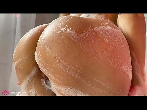 ❤️ Brunette Masturbates Pus karo Vibrator kanggo Intens Orgasme ing Shower Porno krasan ing kita% jv.sexonfire.ru% ☑