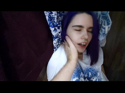 ❤️ Ketemu adhine ing lemari lan mbantu dheweke cum Porno krasan ing kita% jv.sexonfire.ru% ☑